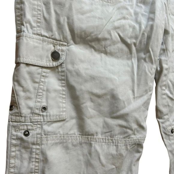 Reitmans women’s cream cargo short size 15‎ - Picture 4 of 11